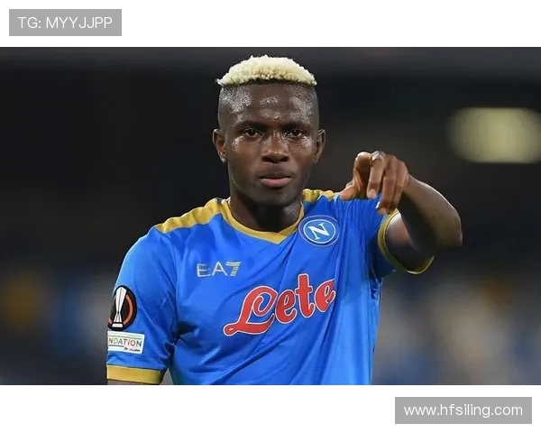 奥斯梅恩与弗拉霍维奇：传统9号的两种范式解析