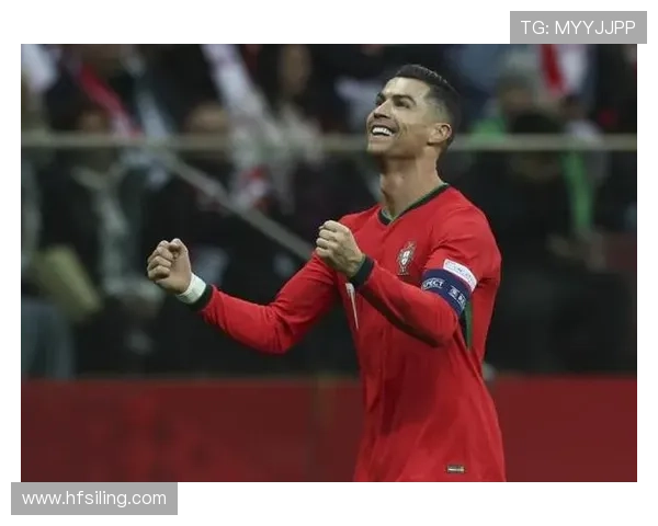 C罗 vs 莱万:巅峰稳定性与持续输出差距在哪 C罗 vs 莱万:巅峰稳定性与持续输出差距在哪