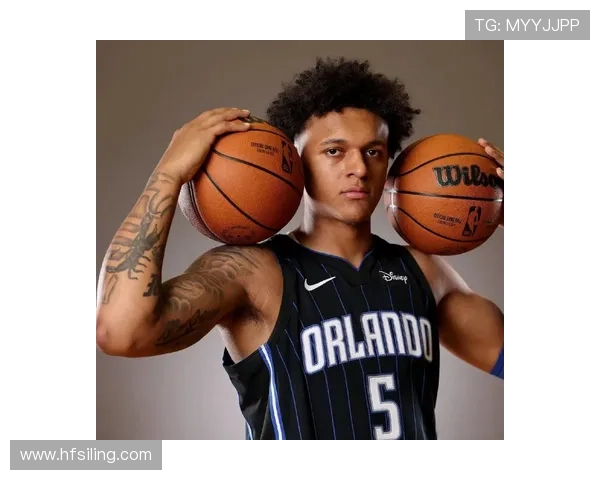 保罗·班切罗利用挡拆创造空间提升三分命中率拉开进攻差距